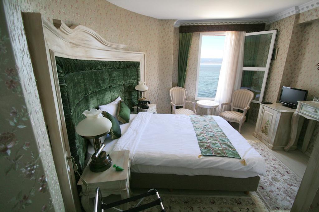 Trilyali Butik Hotel Tirilye Εξωτερικό φωτογραφία