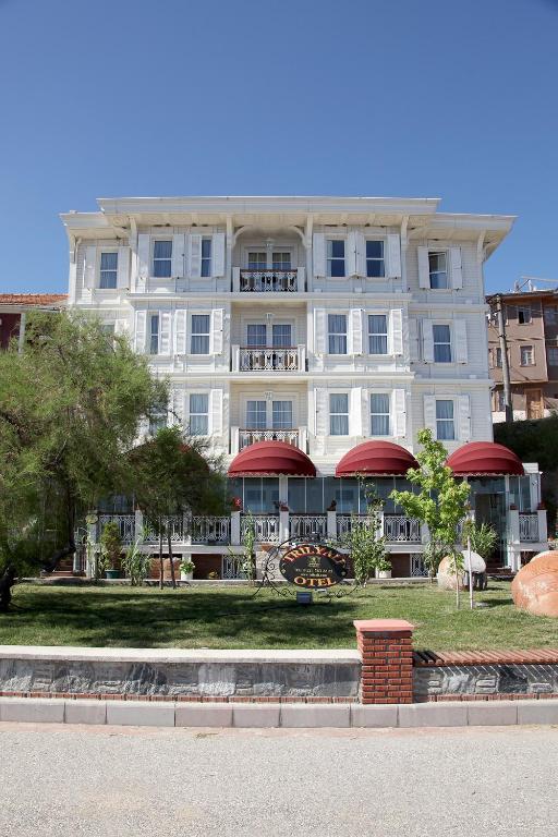 Trilyali Butik Hotel Tirilye Εξωτερικό φωτογραφία